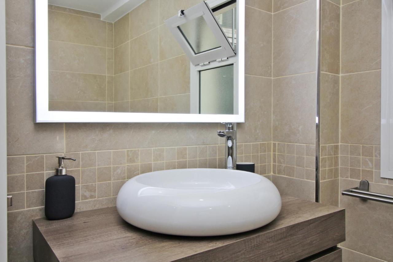 Del Parque Flats - San Millan Apartment Малага Екстериор снимка